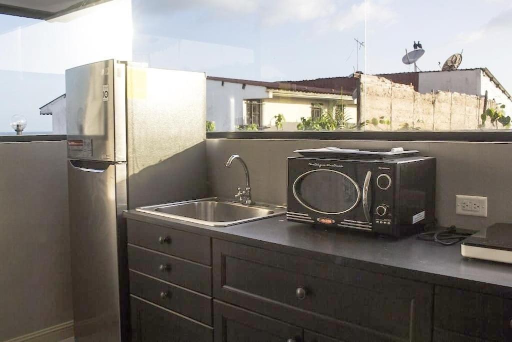 Amazinn Places Private Rooftop And Jacuzzi IX Panama-Stad Buitenkant foto